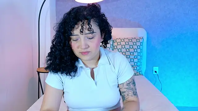 Tracielowe w online show from 11/02/25, 03:20