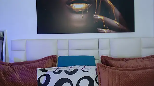 NicoletBlossom online show from 04/22/26, 08:54