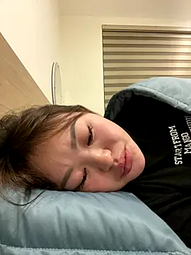    sab60    online show from 11/17/25, 02:45