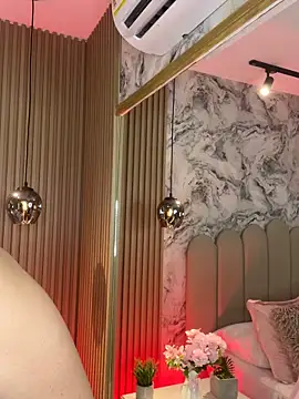 Snapshot of MellanyStorm chatting on 11/06/25, 01:45 MellanyStorm online show from 11/06/25, 01:45