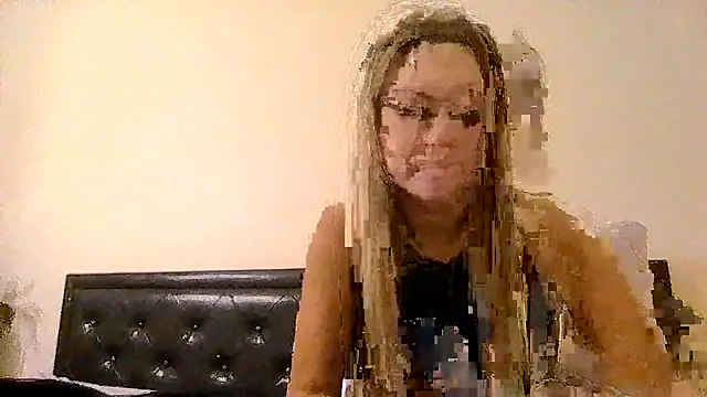 imyourgoodgirl69 online show from 10/02/25, 12:01