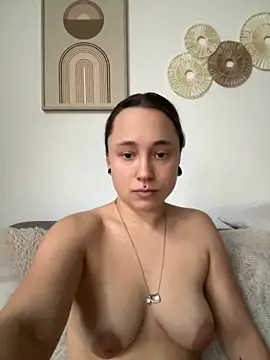 Snapshot of stelli_99 chatting on 12/05/25, 08:01 stelli 99 online show from 12/05/25, 08:01