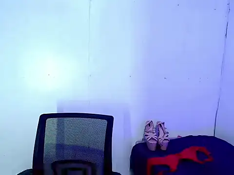 Aiko shemalexxx online show from 11/14/25, 05:06