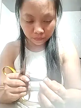 venu00 online show from 04/18/26, 03:27