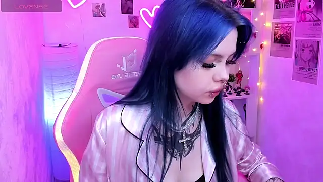 Morana Batt online show from 02/17/26, 01:57