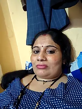 Snapshot of Rakhi99x chatting on 09/09/25, 03:22 Rakhi99x online show from 09/09/25, 03:22