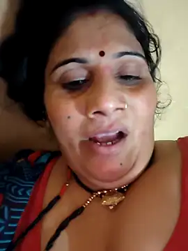 Snapshot of Rakhi99x chatting on 09/26/25, 06:23 Rakhi99x online show from 09/26/25, 06:23