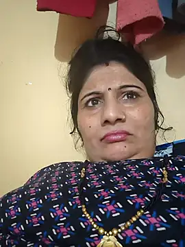 Snapshot of Rakhi99x chatting on 10/11/25, 02:59 Rakhi99x online show from 10/11/25, 02:59