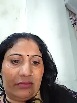 Snapshot of Rakhi99x chatting on 10/26/25, 08:09 Rakhi99x online show from 10/26/25, 08:09