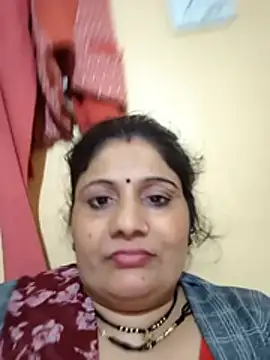 Snapshot of Rakhi99x chatting on 11/05/25, 06:30 Rakhi99x online show from 11/05/25, 06:30