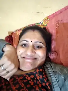 Snapshot of Rakhi99x chatting on 11/07/25, 02:06 Rakhi99x online show from 11/07/25, 02:06