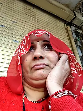 Snapshot of Rakhi99x chatting on 11/11/25, 01:38 Rakhi99x online show from 11/11/25, 01:38