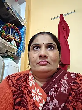 Snapshot of Rakhi99x chatting on 11/12/25, 05:13 Rakhi99x online show from 11/12/25, 05:13