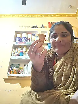 Snapshot of Rakhi99x chatting on 11/18/25, 02:50 Rakhi99x online show from 11/18/25, 02:50