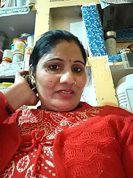 Snapshot of Rakhi99x chatting on 12/16/25, 04:12 Rakhi99x online show from 12/16/25, 04:12