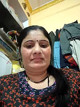 Snapshot of Rakhi99x chatting on 03/16/26, 05:17 Rakhi99x online show from 03/16/26, 05:17