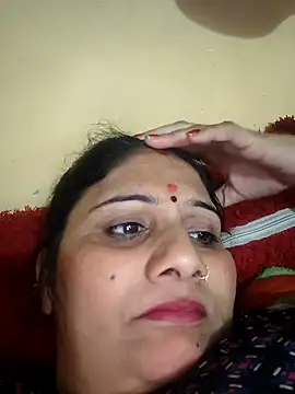 Snapshot of Rakhi99x chatting on 03/21/26, 05:49 Rakhi99x online show from 03/21/26, 05:49