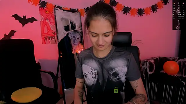 talia seduce online show from 10/28/25, 01:03