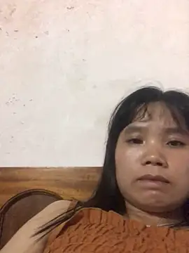 Snapshot of Ngoc-bbi chatting on 09/08/25, 05:45 Ngoc-bbi online show from 09/08/25, 05:45