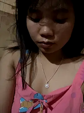 Snapshot of Ngoc-bbi chatting on 10/03/25, 06:38 Ngoc-bbi online show from 10/03/25, 06:38