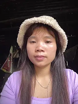 Snapshot of Ngoc-bbi chatting on 05/22/26, 03:35 Ngoc-bbi online show from 05/22/26, 03:35