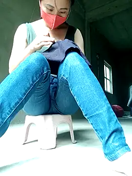 Snapshot of vera9986 chatting on 06/08/26, 02:01 vera9986 online show from 06/08/26, 02:01