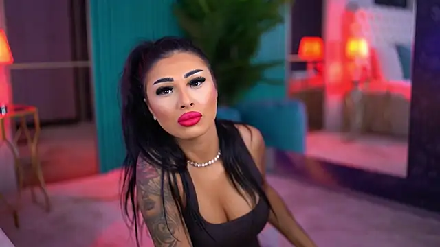 ArabellaPosh online show from 10/17/25, 05:10