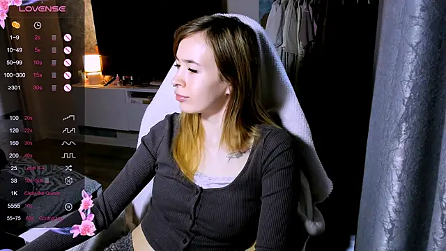 ZoyaMill online show from 04/19/26, 07:29