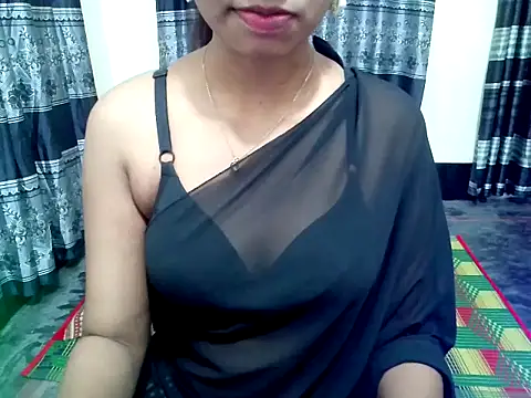 Snapshot of blackpori chatting on 10/06/25, 03:48 blackpori online show from 10/06/25, 03:48