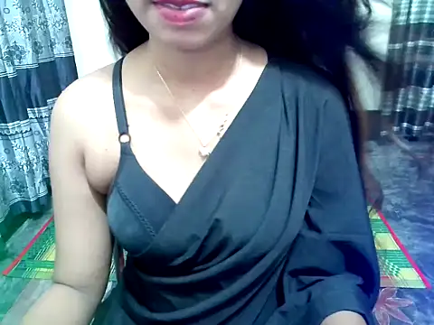 Snapshot of blackpori chatting on 10/08/25, 03:20 blackpori online show from 10/08/25, 03:20