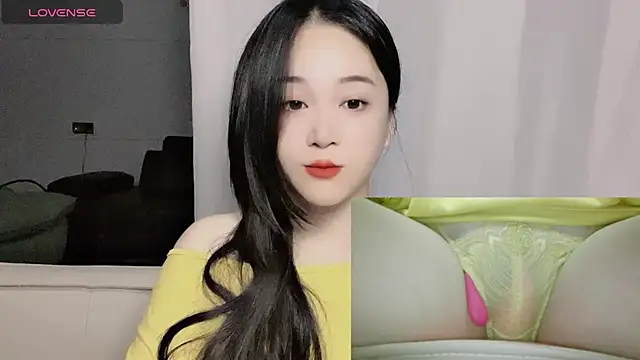 woaiqinqin online show from 10/26/25, 04:35