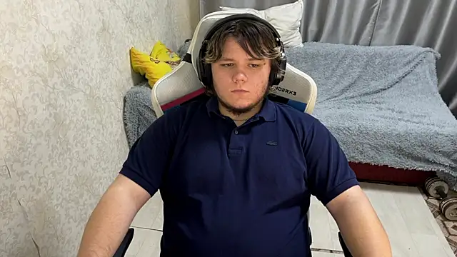 desiredude9 online show from 09/22/25, 06:43