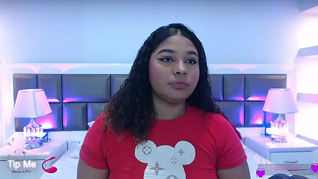 LennaEvans online show from 09/16/25, 10:38