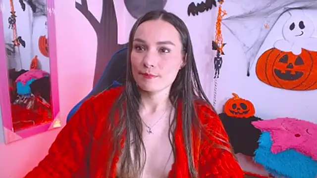 danna 888 online show from 10/28/25, 09:17