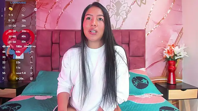 luna maisonn online show from 09/12/25, 08:09