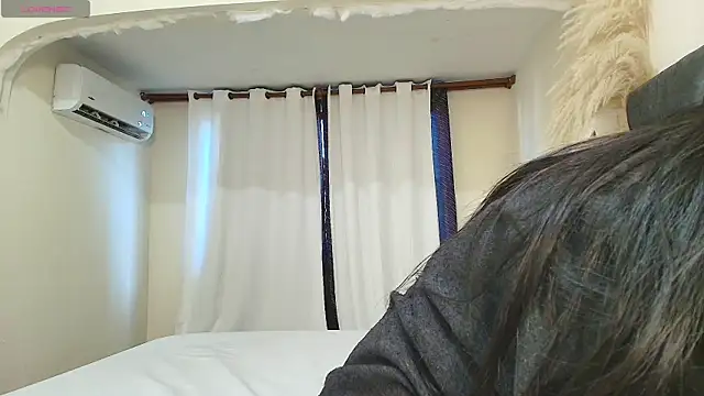 MiniLove 01 online show from 07/27/26, 12:12