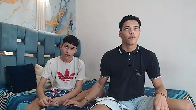 PRETTY FEM online show from 04/02/26, 01:36