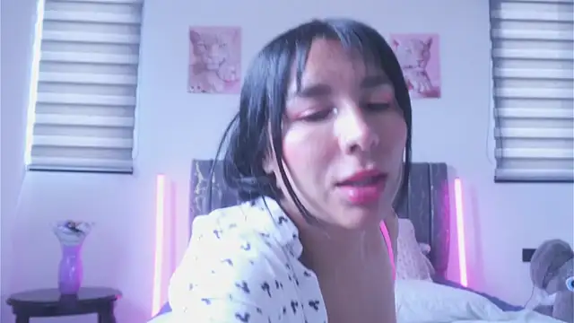 greciadom555 online show from 02/12/26, 08:15