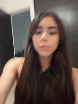 Ariovalle online show from 09/19/25, 07:21