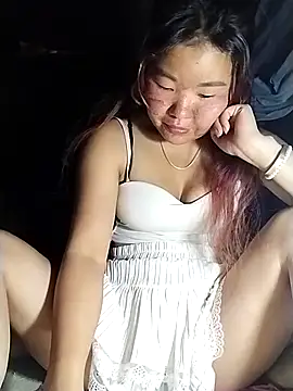 lylylove online show from 04/04/26, 02:10