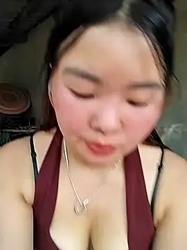 Snapshot of lylylove chatting on 07/12/26, 03:52 lylylove online show from 07/12/26, 03:52
