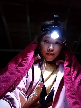 Ngocmi909 online show from 11/26/25, 01:45