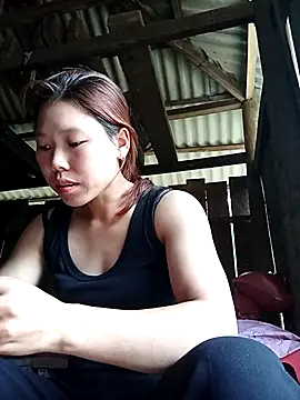 Ngocmi909 online show from 04/20/26, 10:18