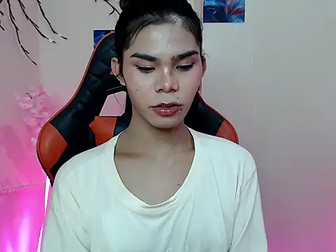 dianne swift online show from 11/05/25, 12:49