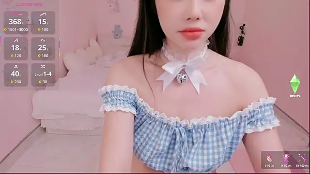 Snapshot of strawberry-ni chatting on 09/21/25, 03:35 strawberry-ni online show from 09/21/25, 03:35