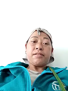 Sa2mh20 online show from 10/17/25, 07:55