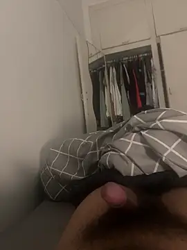 kitchiiii online show from 10/05/25, 05:00