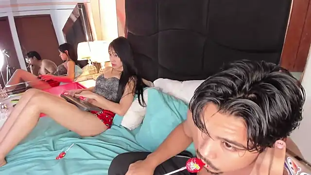 Kylie Patrick online show from 09/16/25, 01:39