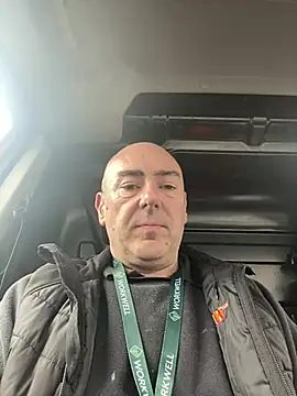 Snapshot of Richmcgee chatting on 04/01/26, 01:01 Richmcgee online show from 04/01/26, 01:01