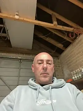 Snapshot of Richmcgee chatting on 04/04/26, 07:22 Richmcgee online show from 04/04/26, 07:22
